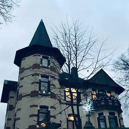 Turmvilla Vogtland Oelsnitz  Экстерьер фото