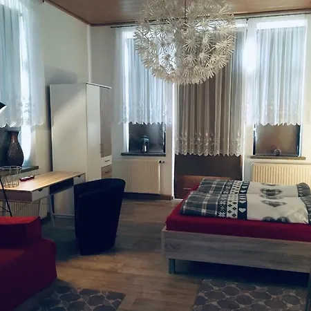 Turmvilla Vogtland Oelsnitz  Экстерьер фото
